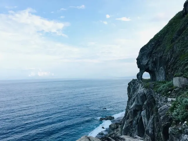 象鼻隧道・三棧北溪・金岳瀑布｜遁入水中的那一刻（第 1 張，共 13 張）