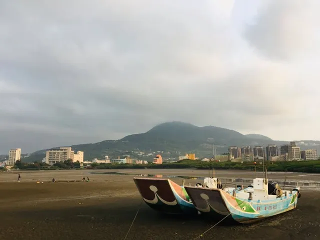 觀音山・八里海｜山與海之間的兩個自己（第 1 張，共 2 張）