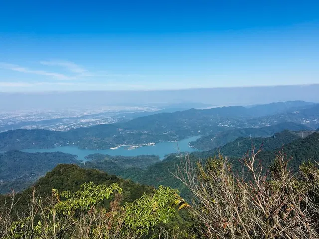 初冬的杉林｜馬武督外鳥嘴山俯瞰石門水庫（第 5 張，共 6 張）