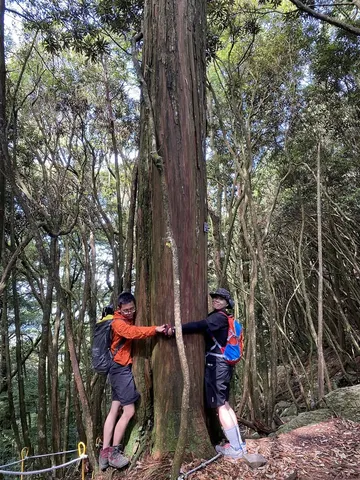 鳶嘴山｜置身於雲的那一刻（第 2 張，共 12 張）