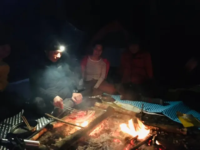 月光小米酒第 8 個跨年｜伴著火光唱到三更（第 8 張，共 23 張）