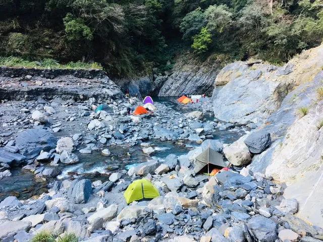 雲海野溪溫泉｜在自然裡，每個人都像個孩子（第 8 張，共 9 張）